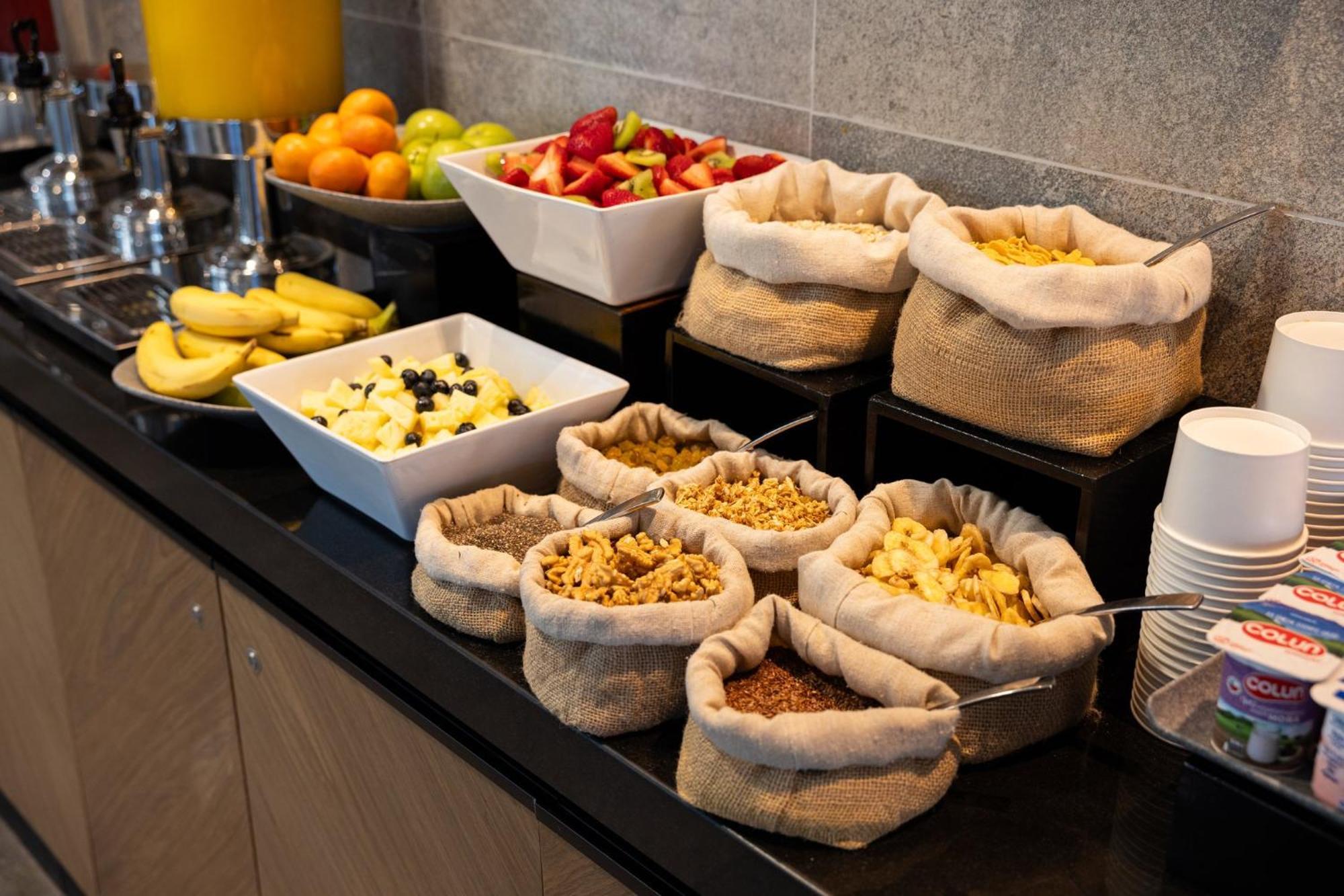 Holiday Inn Express - Concepcion By Ihg מראה חיצוני תמונה